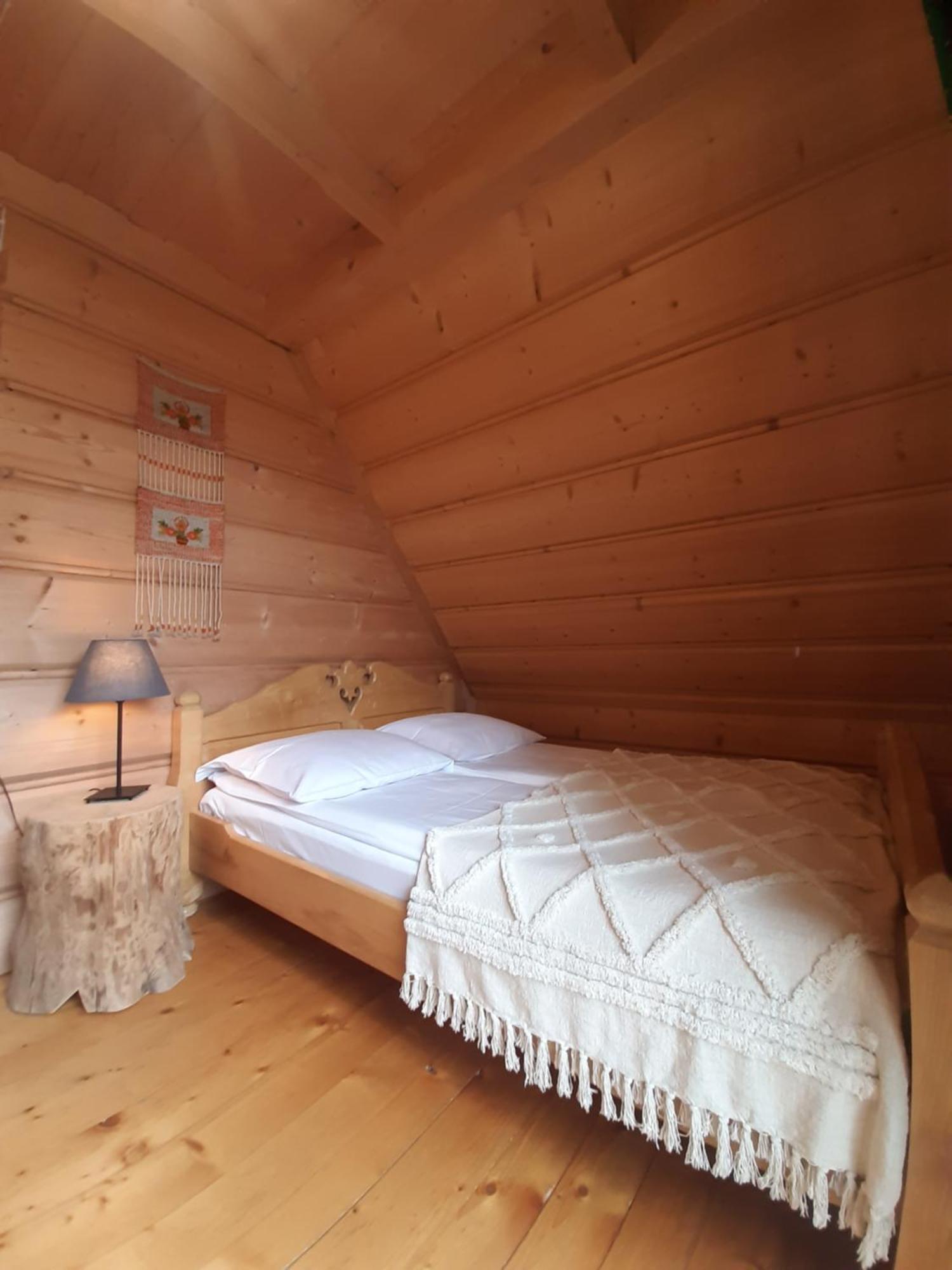 Goralski Domek Z Kominkiem - Highlander Wooden House مورزاسيخله المظهر الخارجي الصورة