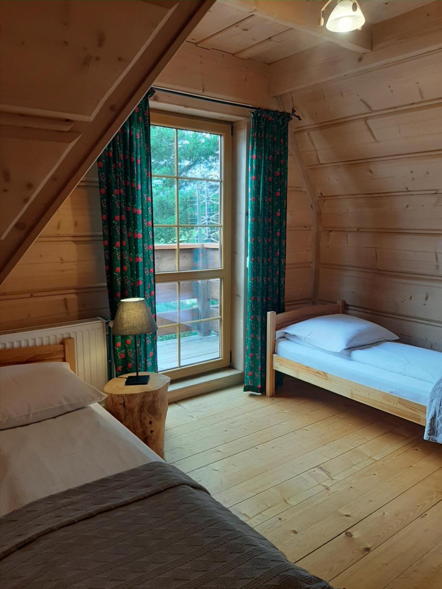 Goralski Domek Z Kominkiem - Highlander Wooden House مورزاسيخله المظهر الخارجي الصورة